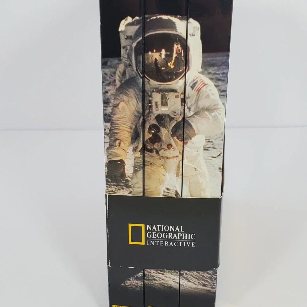 National Geographic Decade Bundle 1970-1998 CD-ROM Windows Mac Vintage Software